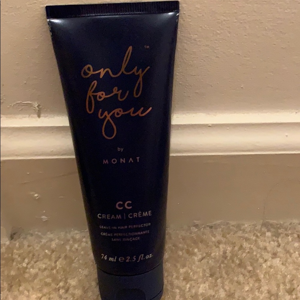 Monat CC cream